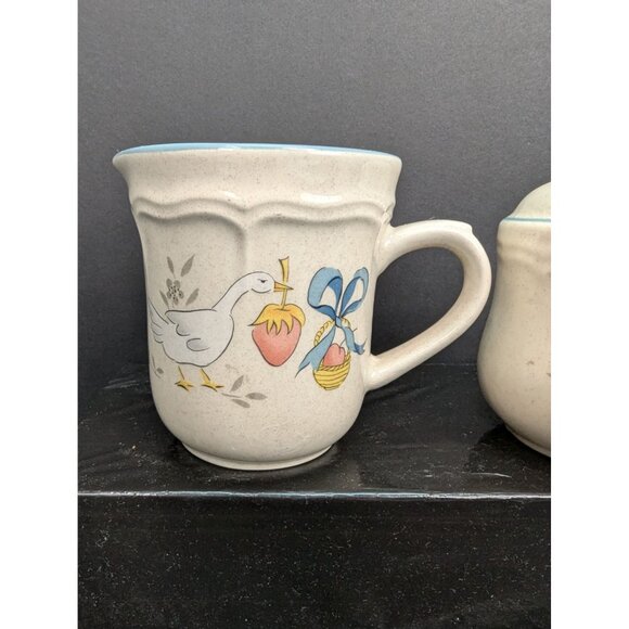 Inter-national Tableworks Stoneware Marmalade Creamer Jug and Pepper Shaker - Picture 2 of 10